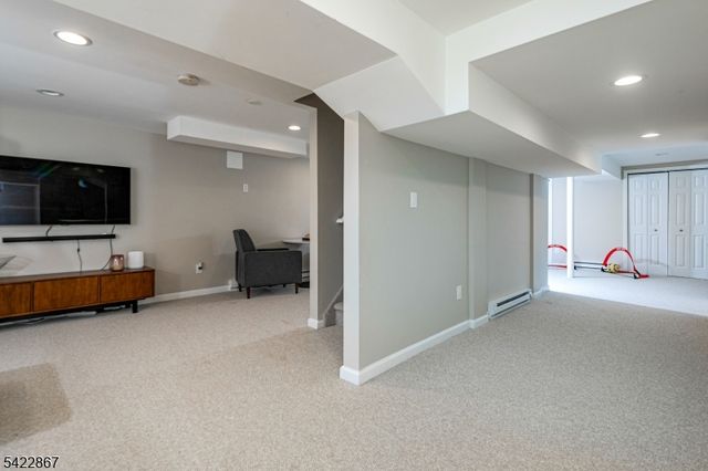 10 Hoagland Dr, Montgomery Twp., NJ 08502