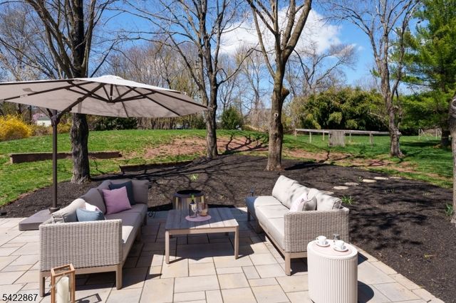 10 Hoagland Dr, Montgomery Twp., NJ 08502