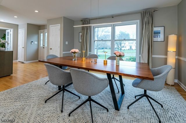 10 Hoagland Dr, Montgomery Twp., NJ 08502