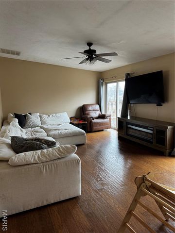 7 Denzel Drive, Greenville, IL 62246