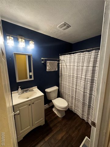 7 Denzel Drive, Greenville, IL 62246