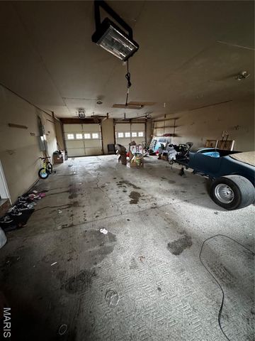 7 Denzel Drive, Greenville, IL 62246