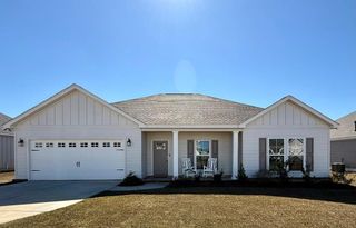107 Pawnee Dr, Midland City, AL 36350