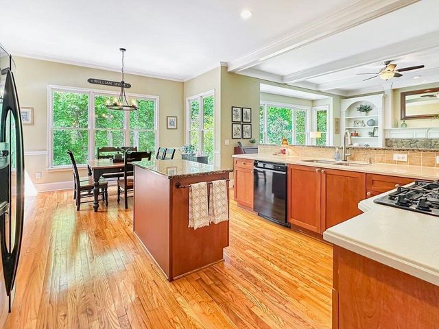778 Registry Run NW, Kennesaw, GA 30152