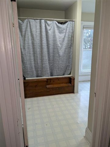 33 South Avenue, Sweden, NY 14420