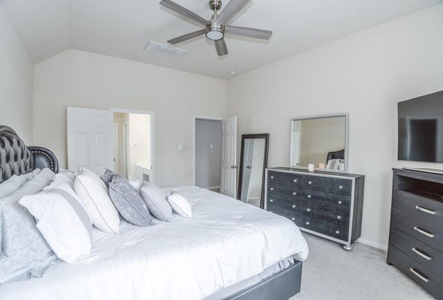 2055 Midlane Drive, Conroe, TX 77301