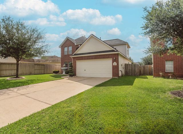 2055 Midlane Drive, Conroe, TX 77301