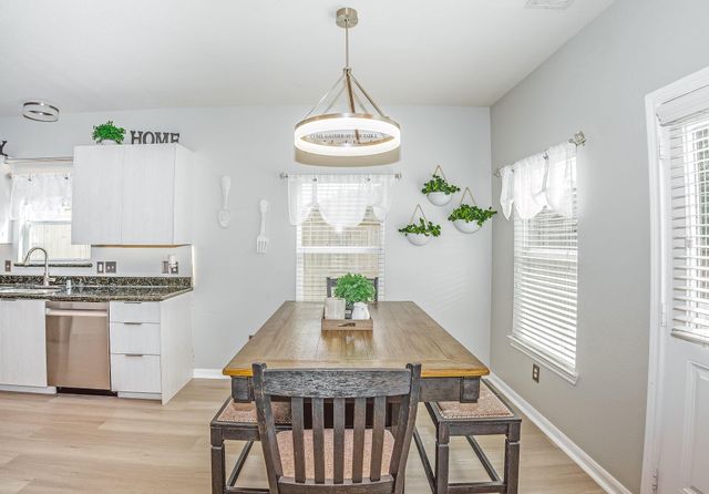 2055 Midlane Drive, Conroe, TX 77301