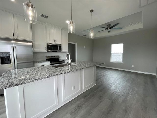 14202 Marina Dr B, Corpus Christi, TX 78418