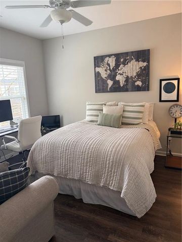 1624 Waysome Way, Atlanta, GA 30318