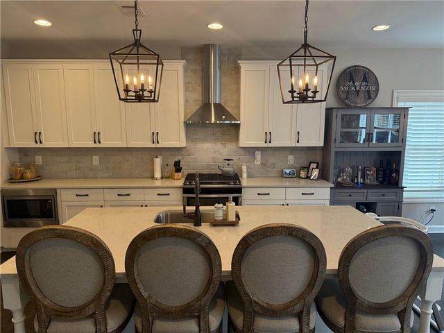 1624 Waysome Way, Atlanta, GA 30318