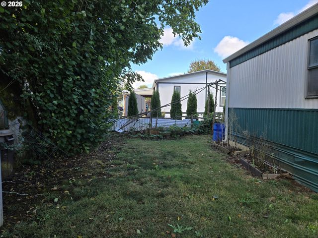 26801 Ne 9TH St 46, Camas, WA 98607