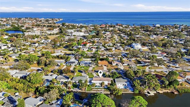 4440 HUNTINGTON STREET NE, St Petersburg, FL 33703