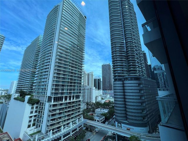 1080 Brickell Avenue 2805, Miami, FL 33131