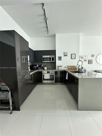 1080 Brickell Avenue 2805, Miami, FL 33131
