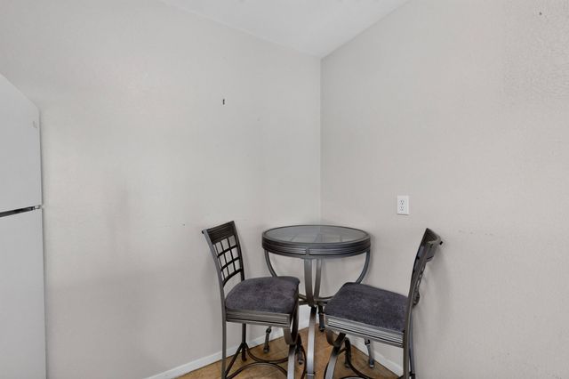 1601 Pennsylvania Street NE I-16, Albuquerque, NM 87110