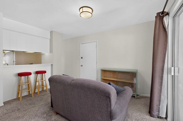 1601 Pennsylvania Street NE I-16, Albuquerque, NM 87110