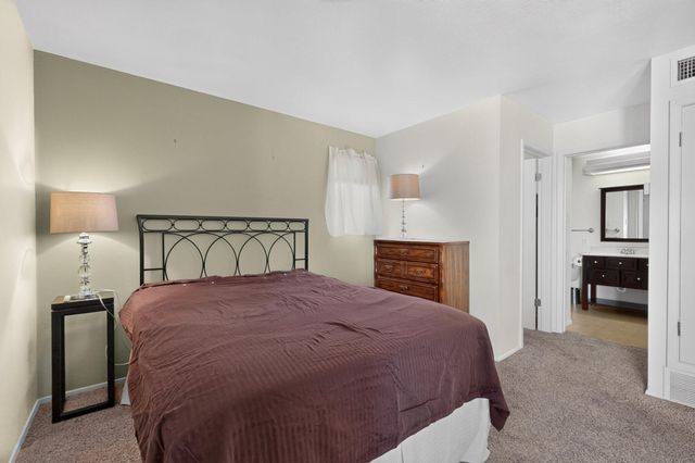 1601 Pennsylvania Street NE I-16, Albuquerque, NM 87110