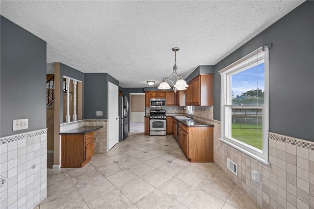 46 Olde Harbour, Greece, NY 14612