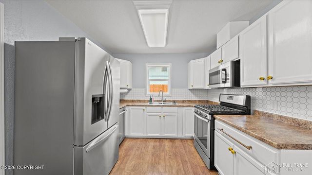 421 E Gold Key Lane, Palmer, AK 99645