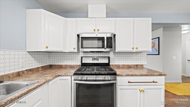 421 E Gold Key Lane, Palmer, AK 99645