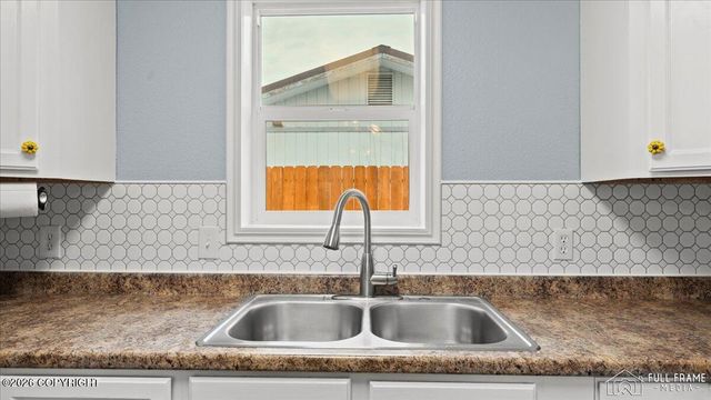 421 E Gold Key Lane, Palmer, AK 99645