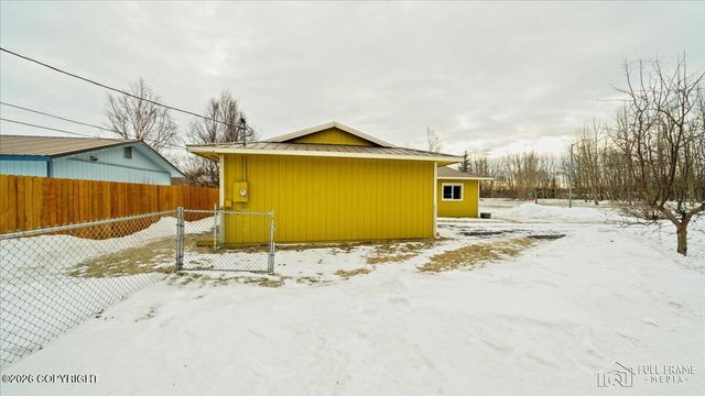 421 E Gold Key Lane, Palmer, AK 99645