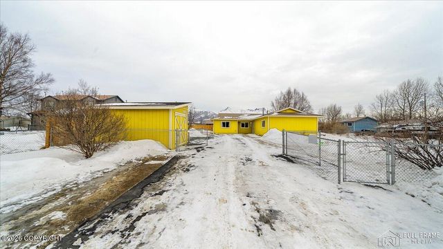 421 E Gold Key Lane, Palmer, AK 99645