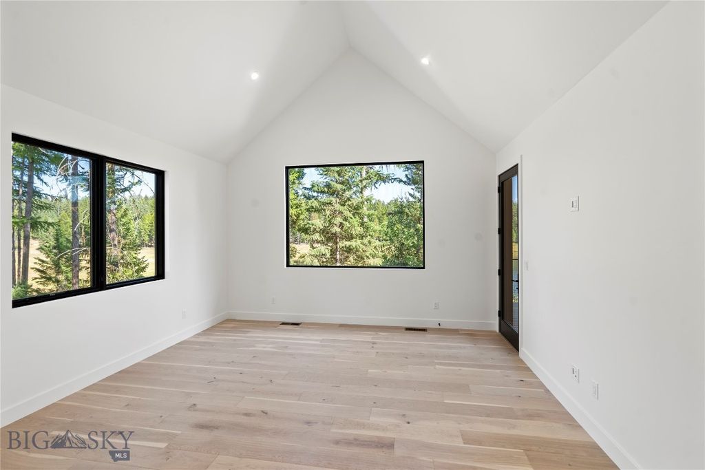 45 Meadow View Court, Whitefish, MT 59937 photo 18