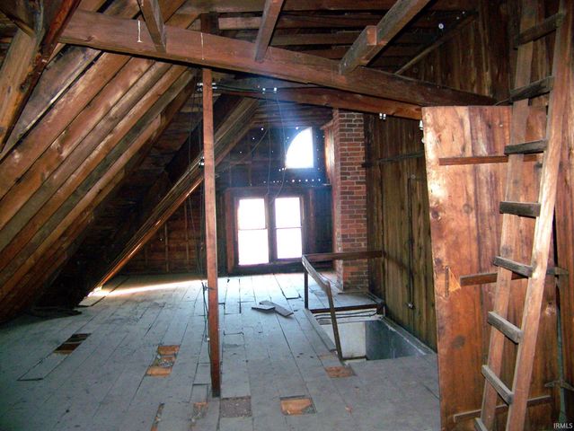 196 E Main Street, Wabash, IN 46992