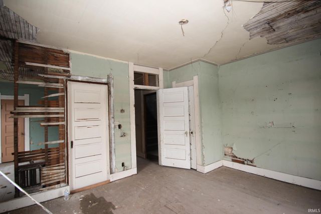 196 E Main Street, Wabash, IN 46992