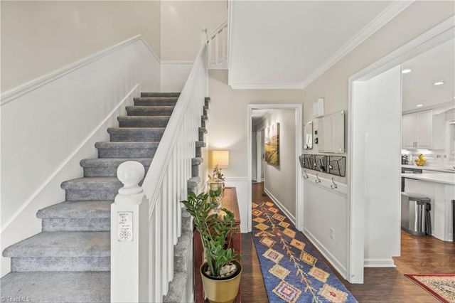 223 Ivy Circle, Advance, NC 27006