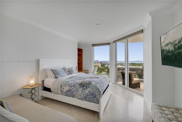 4779 Collins Ave 1706, Miami Beach, FL 33140