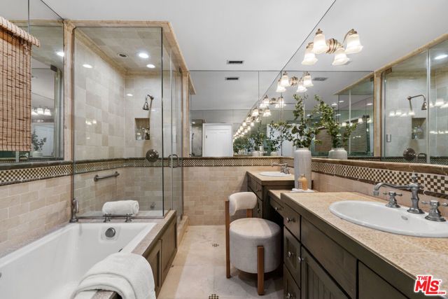 13009 Greenleaf Street, Studio City (los Angeles), CA 91604