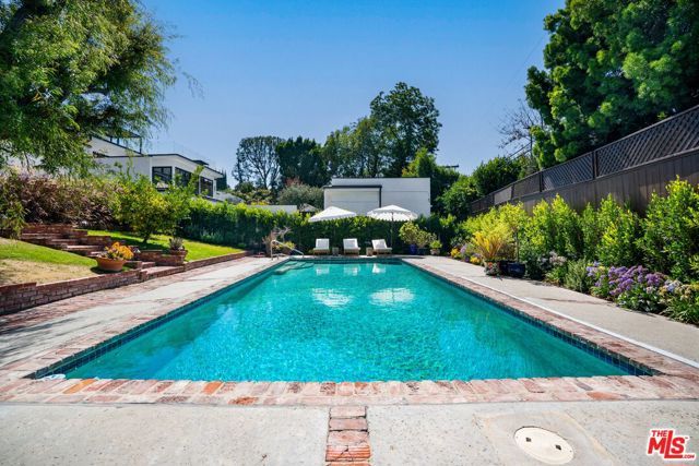 13009 Greenleaf Street, Studio City (los Angeles), CA 91604