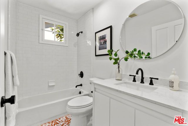 13009 Greenleaf Street, Studio City (los Angeles), CA 91604