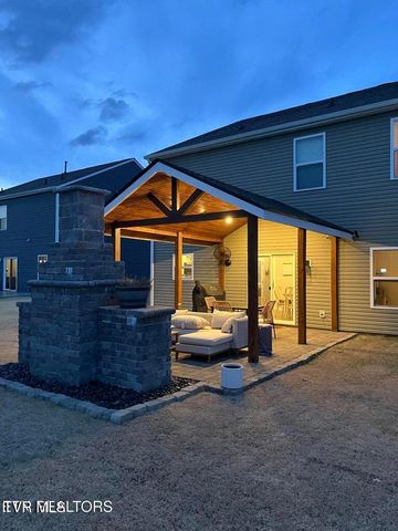 1177 Raccoon Lane, Piney Flats, TN 37686