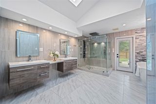 9022 Quebec Drive, Houston, TX 77096