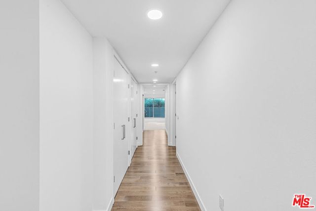 901 S Flower Street 401, Los Angeles, CA 90015