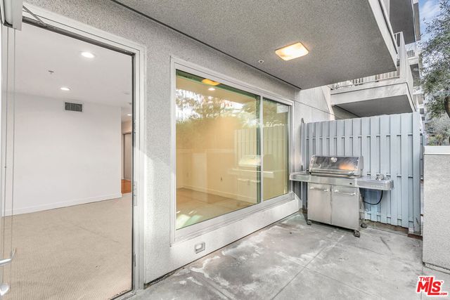 901 S Flower Street 401, Los Angeles, CA 90015