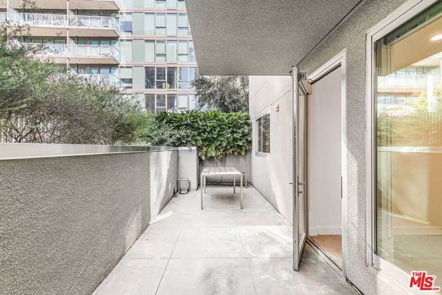 901 S Flower Street 401, Los Angeles, CA 90015