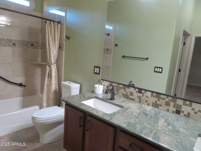 2978 GLENVIEW Drive, Sierra Vista, AZ 85650