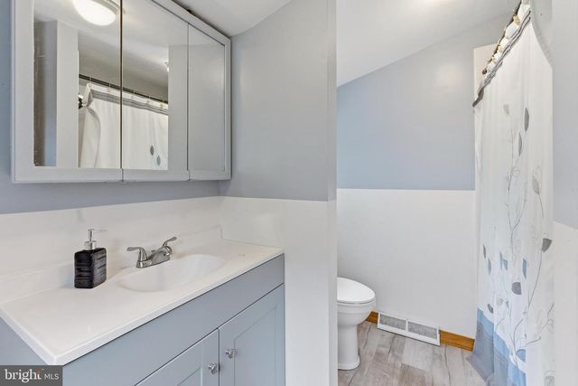 531 CHURCH RD, Sewell, NJ 08080
