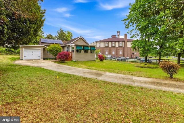 531 CHURCH RD, Sewell, NJ 08080