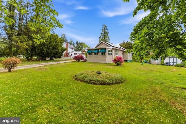 531 CHURCH RD, Sewell, NJ 08080