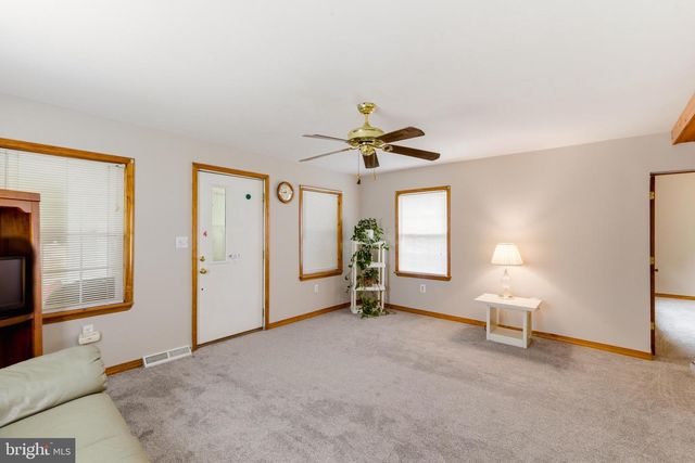531 CHURCH RD, Sewell, NJ 08080