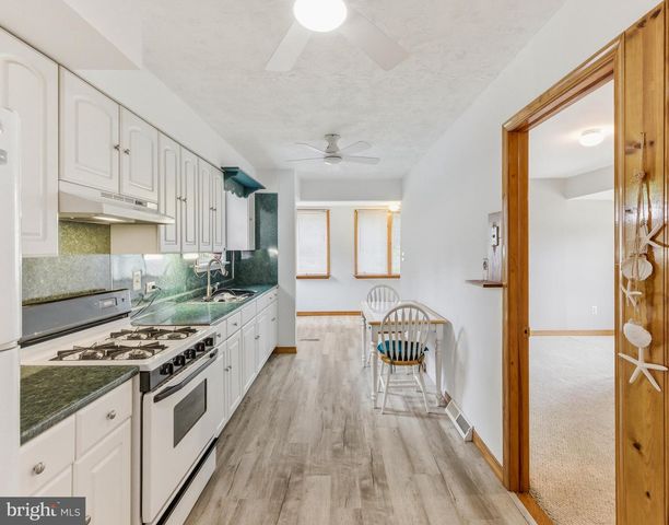 531 CHURCH RD, Sewell, NJ 08080