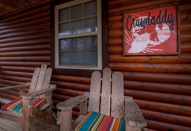 807 Surf Street, Stockton, MO 65785