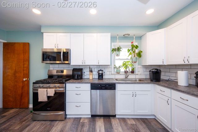 7179 Ziegler Street, Taylor, MI 48180