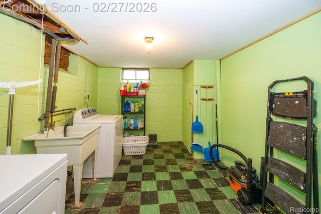 7179 Ziegler Street, Taylor, MI 48180